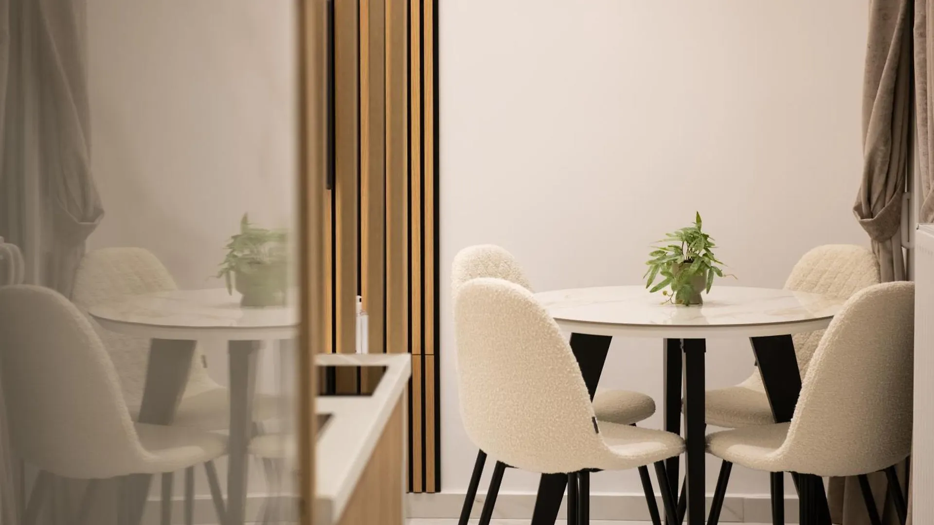 Apartment Navarino Lux Suite Thessaloniki Greece
